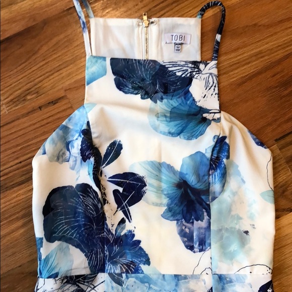 Tobi Sundress - Picture 2 of 6